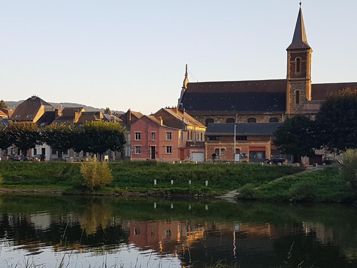 Le Balcon Sur La Meuse Villa Revin  Eksteriør bilde
